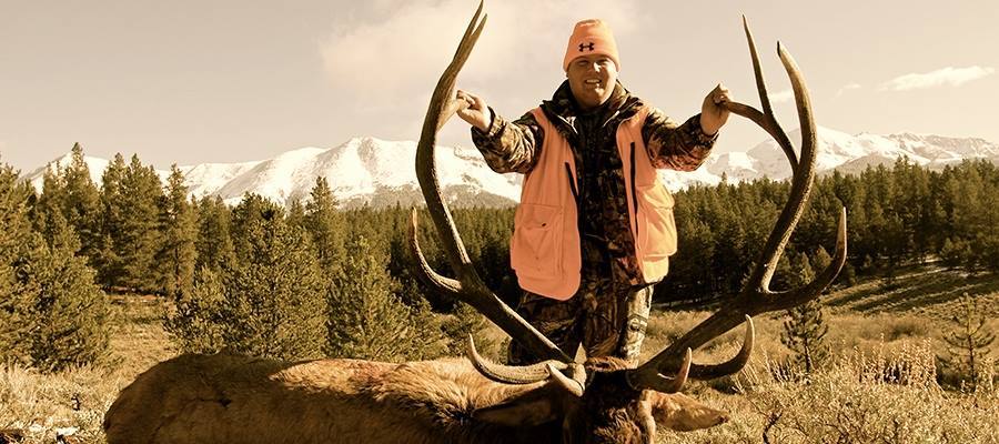 Aei Guide And Outfitter: RIFLE ELK HUNTING 