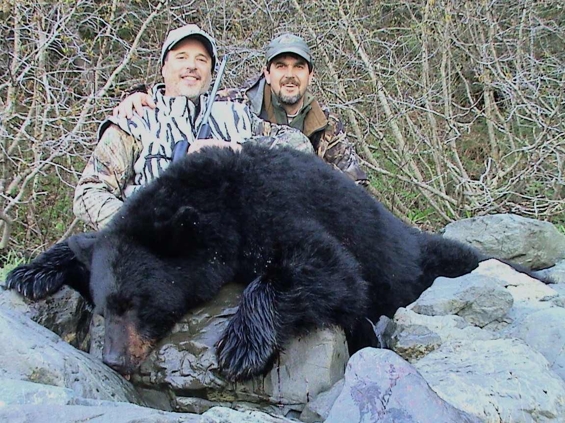 Barela's Alaskan Outfitters: Black Bear Hunt 