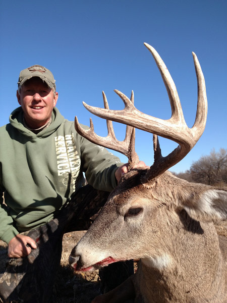 Beamers Guide Service: Nebraska Rifle Deer Hunt (4-Day Semi-Guided)