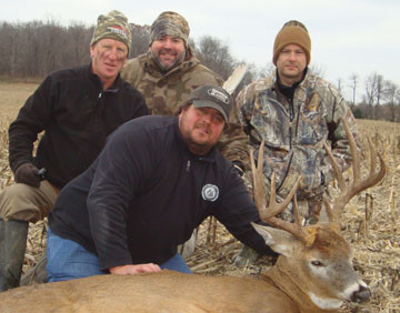 Bighorn Outfitters Illinois: Firearms Hunts