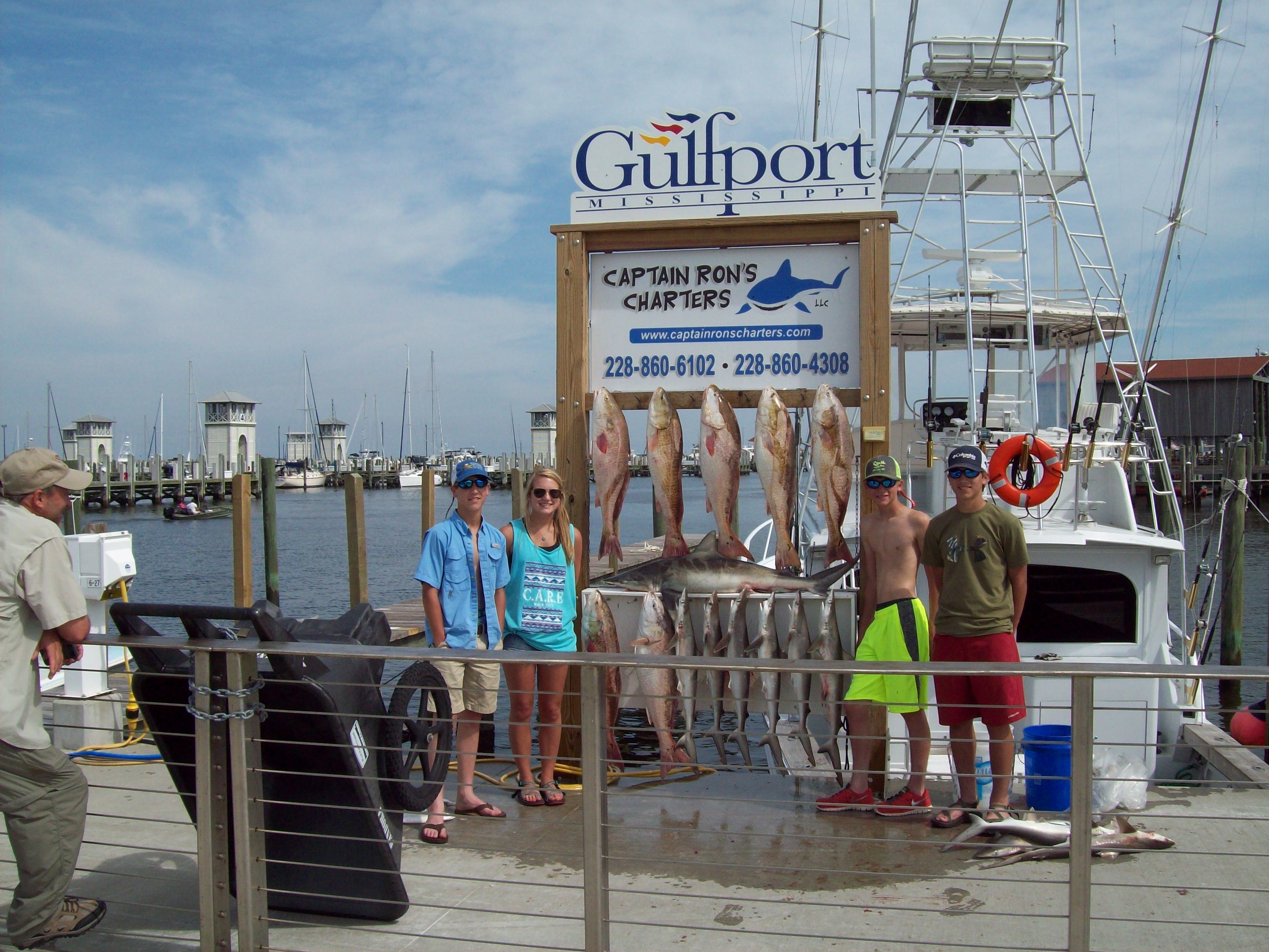 Captain Ron's Charters Mississippi: "On strike" 8 Hour Full Day Offshore