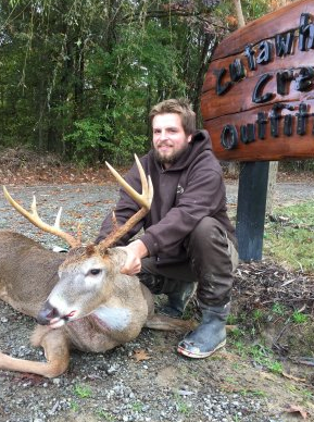 Cutawhiskie Creek Outfitters: Whitetail Deer Hunts - Gun