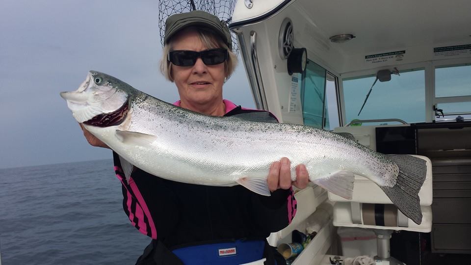 Erie Drifter Sportfishing: Lake Ontario Charter Trip July – August