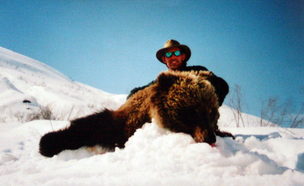 Frontier Adventures: Spring Bear Hunt