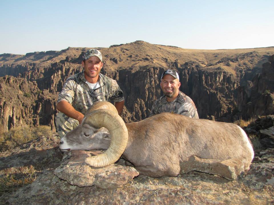 Rawhide Outfitters: Idaho Specialty Big Game Hunts 