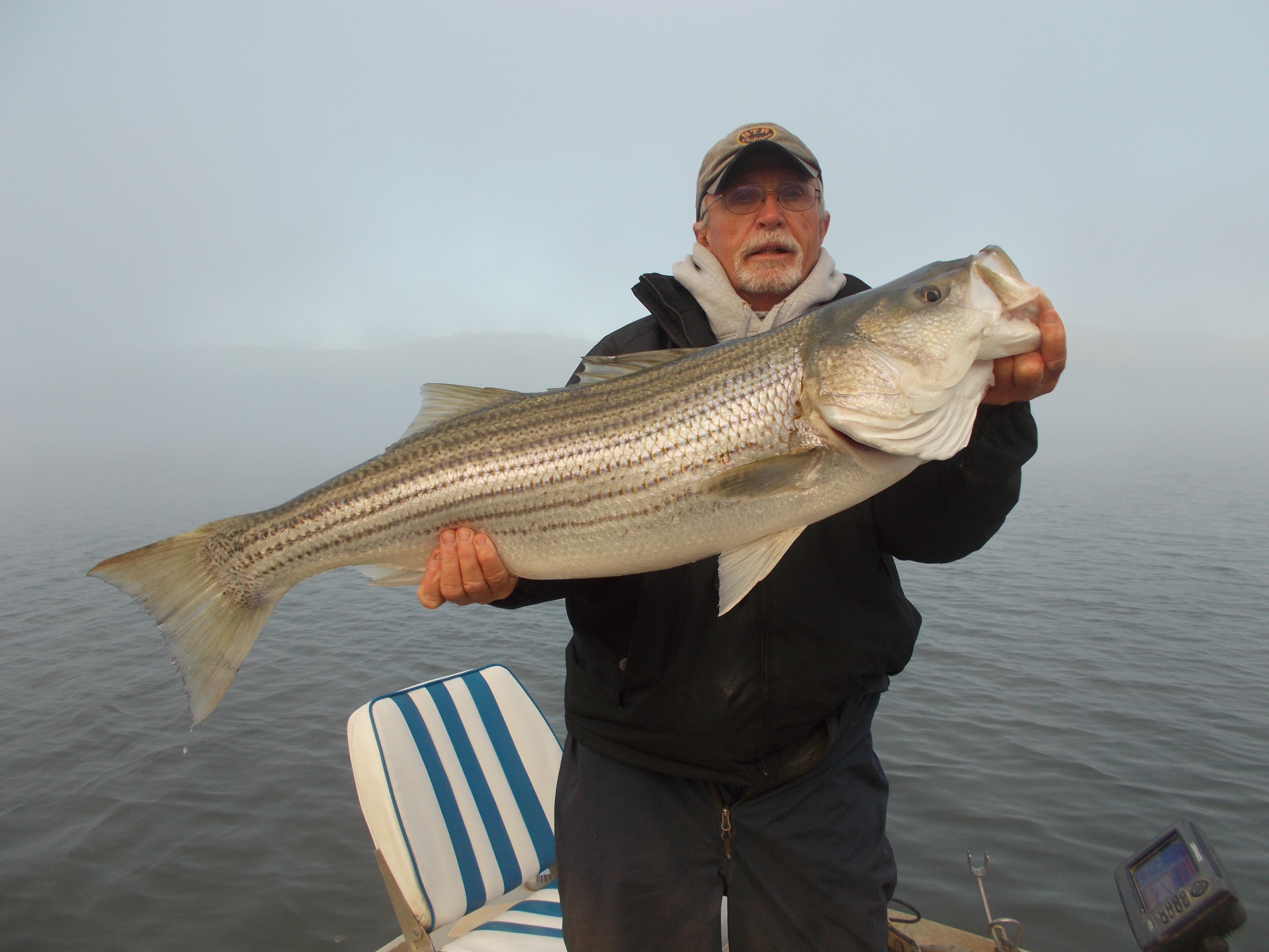 Str Outfitters: Striper Fishing Trips