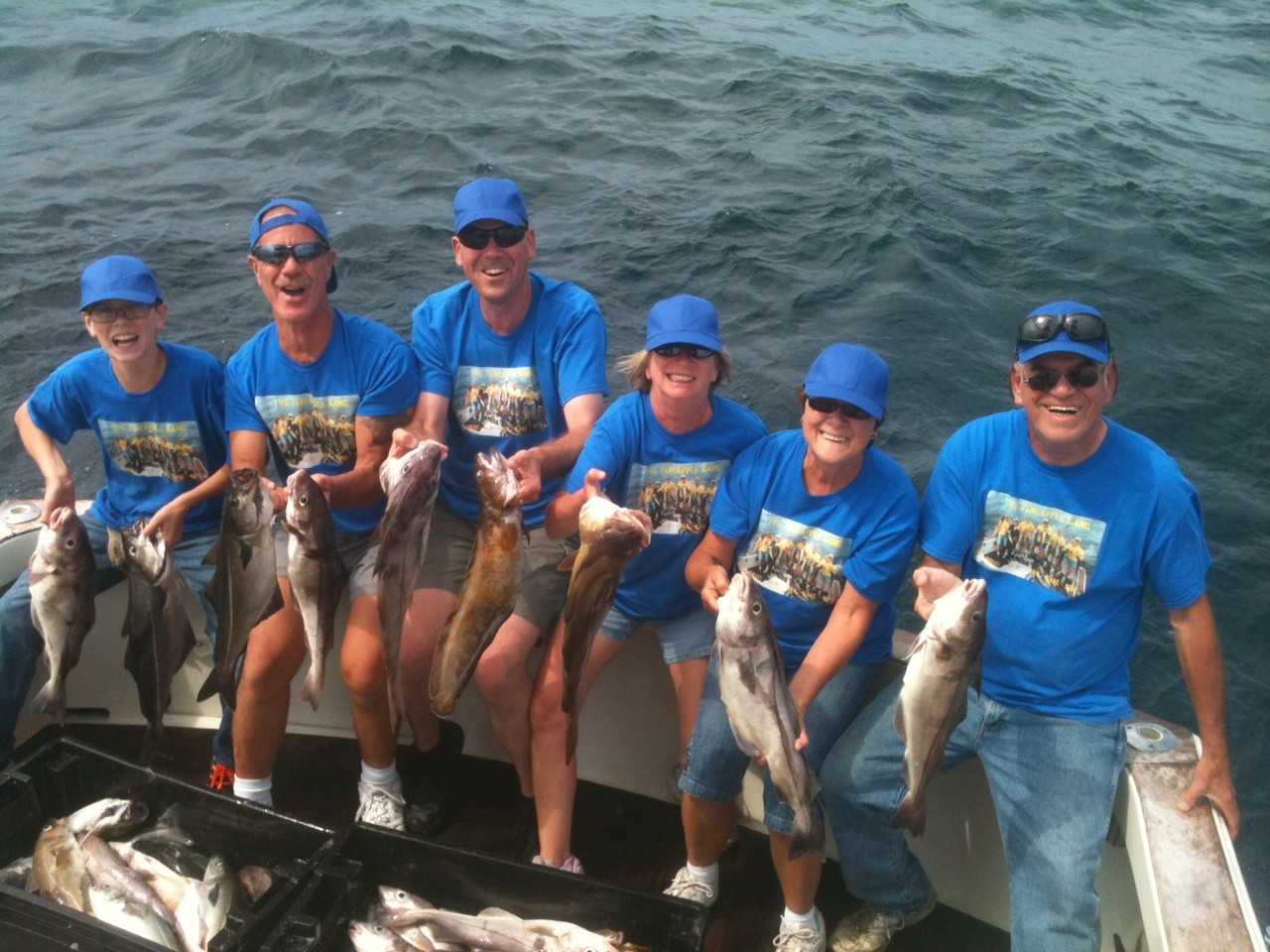 Tuna Hunter Fishing Charters: Striped Bass &/or Bluefish Fishing Full Day